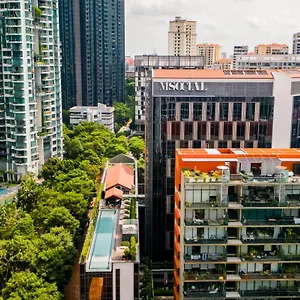 M Social Singapura