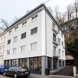 magazin-rooms.saalbachhinterglemmhotels.com/