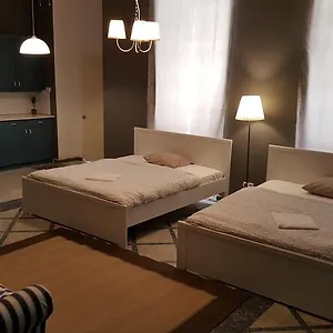 Premier Βουδαπέστη
