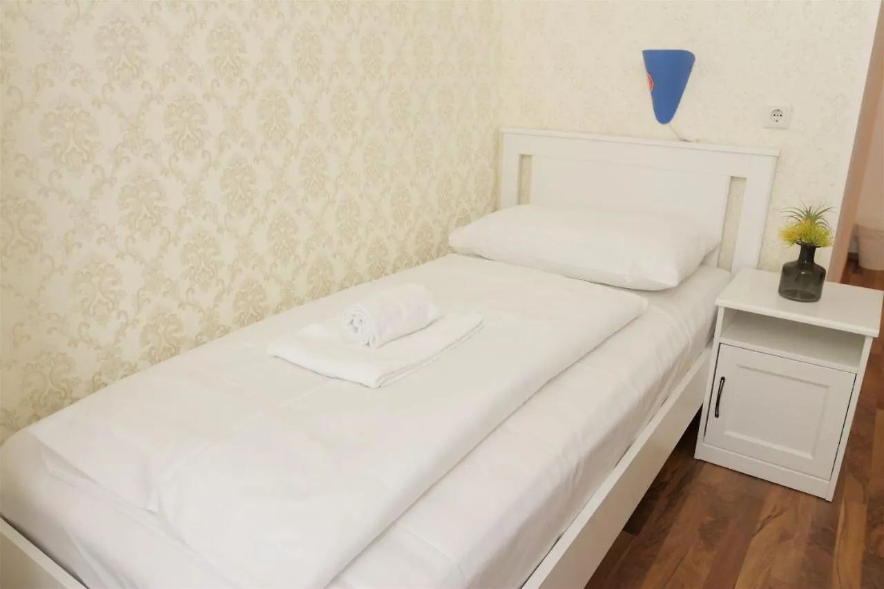 Nocleg ze śniadaniem Hotel Pension Arpi Wiedeń