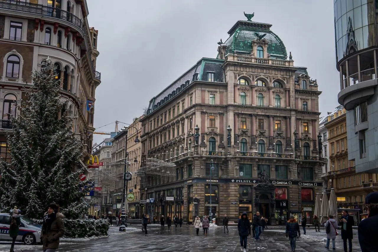 Hotel Pensión Arpi Viena Bed and breakfast