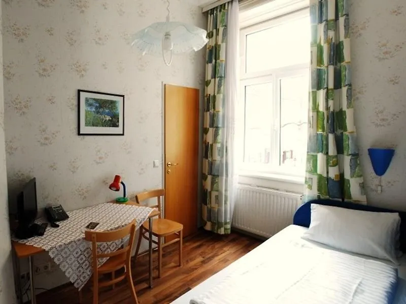 Hotel Pension Arpi Vídeň