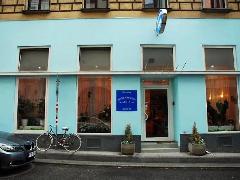 Bed and breakfast Hotel Pensión Arpi Viena